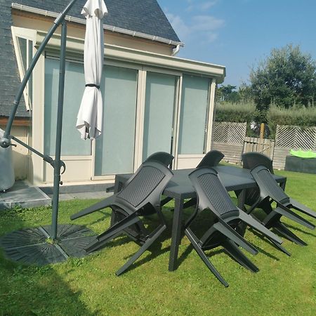 Perle Beach, Petite Maison Situee En Bord De Plage, Piscine. Гидель Экстерьер фото
