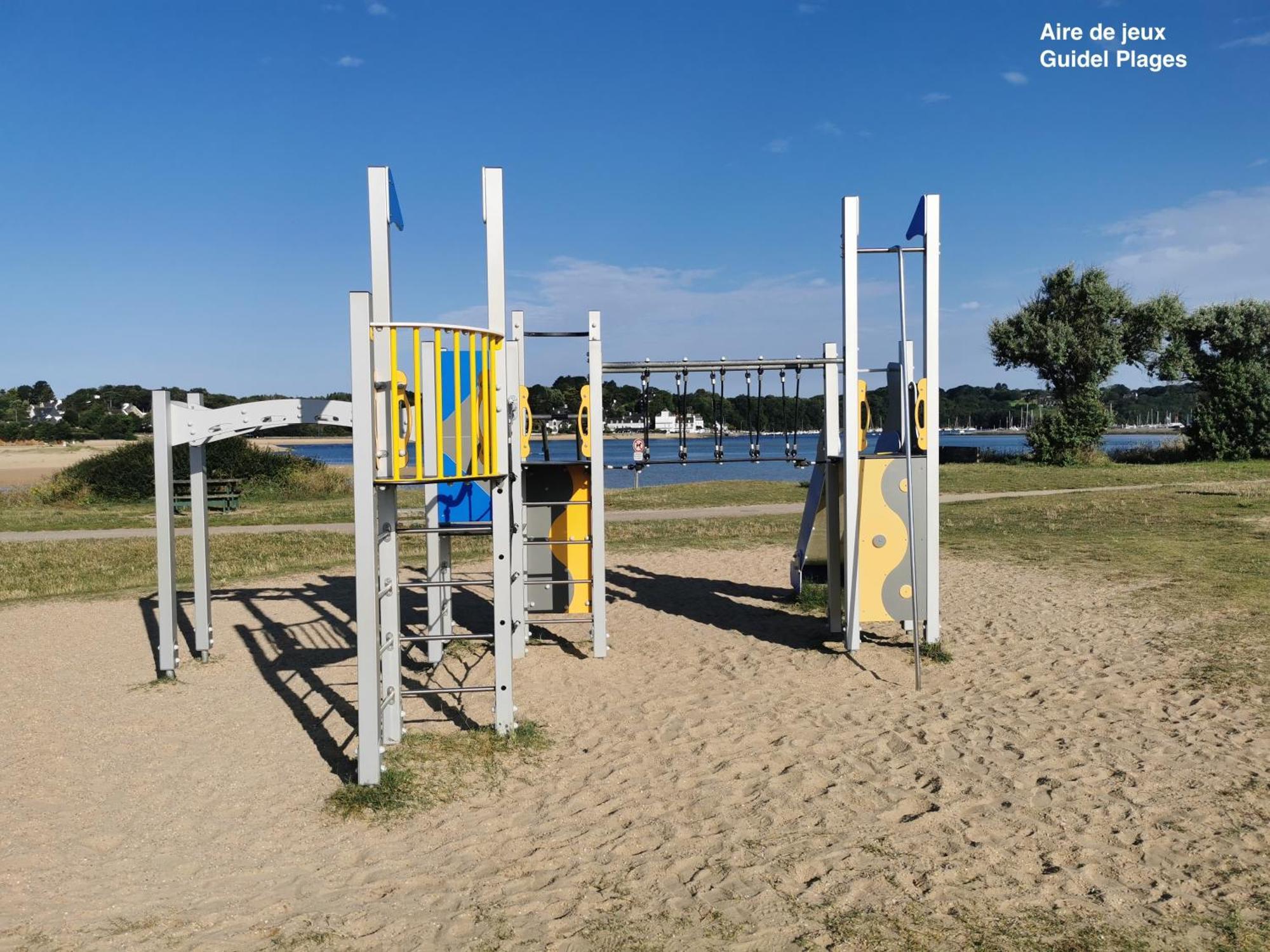 Perle Beach, Petite Maison Situee En Bord De Plage, Piscine. Гидель Экстерьер фото